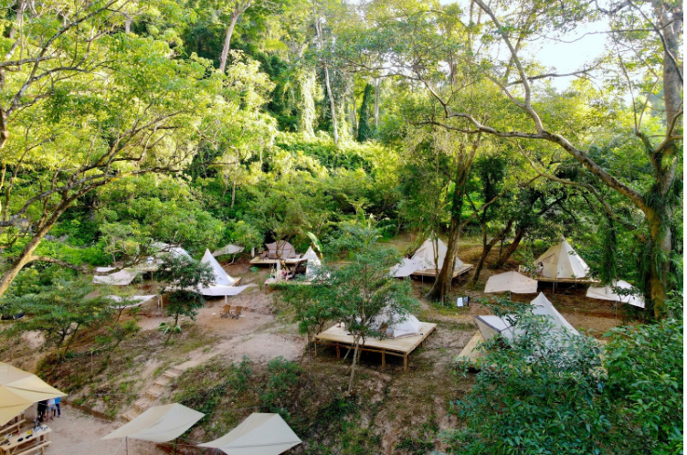 Experience Chill Camping in the Phong Nha - Ke Bang Mountains